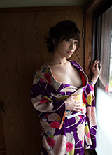 Shaved Bseparateette Babe humoristh Pigcuts in Bed